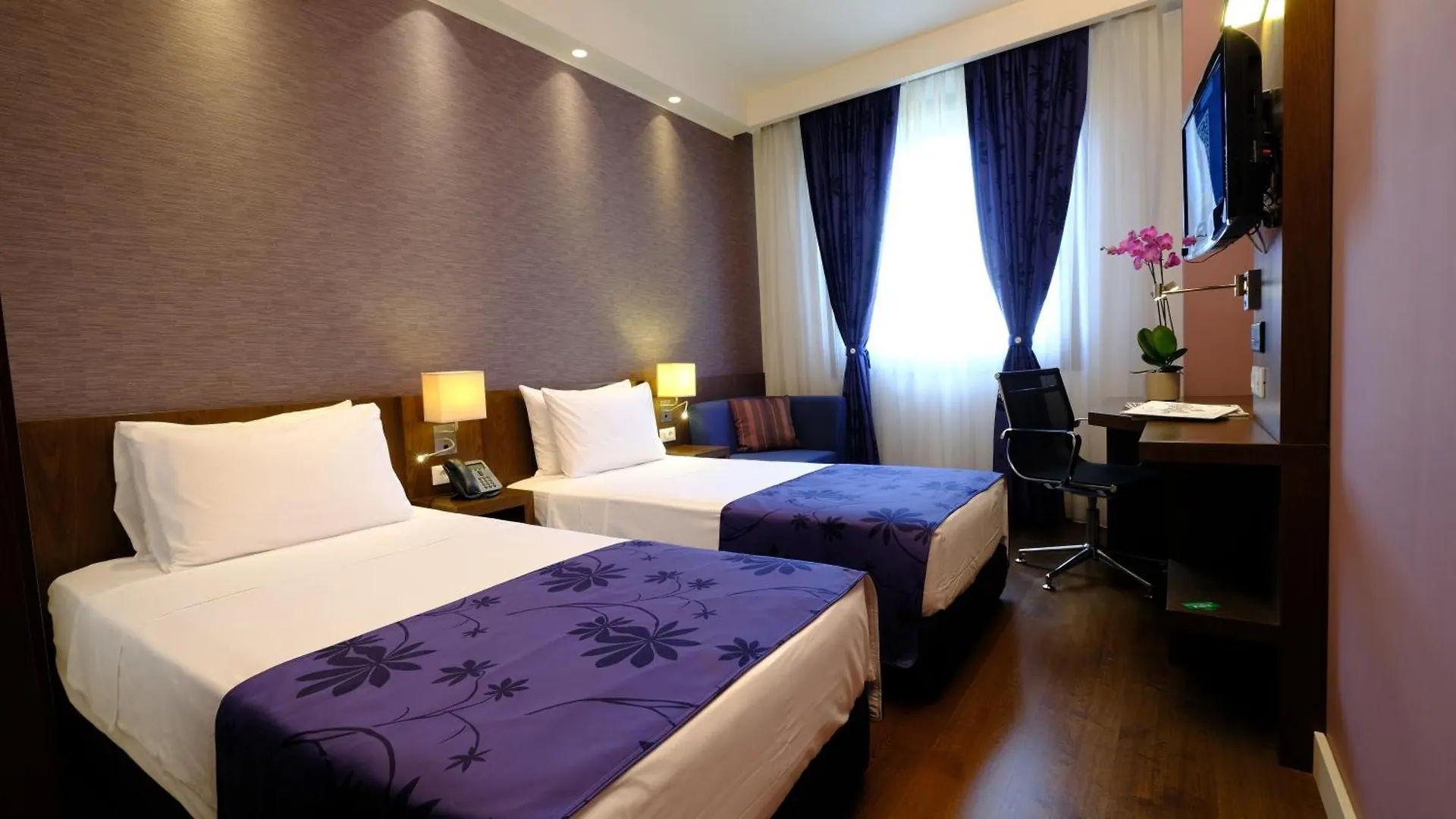 Fez Inn Hotel Стамбул