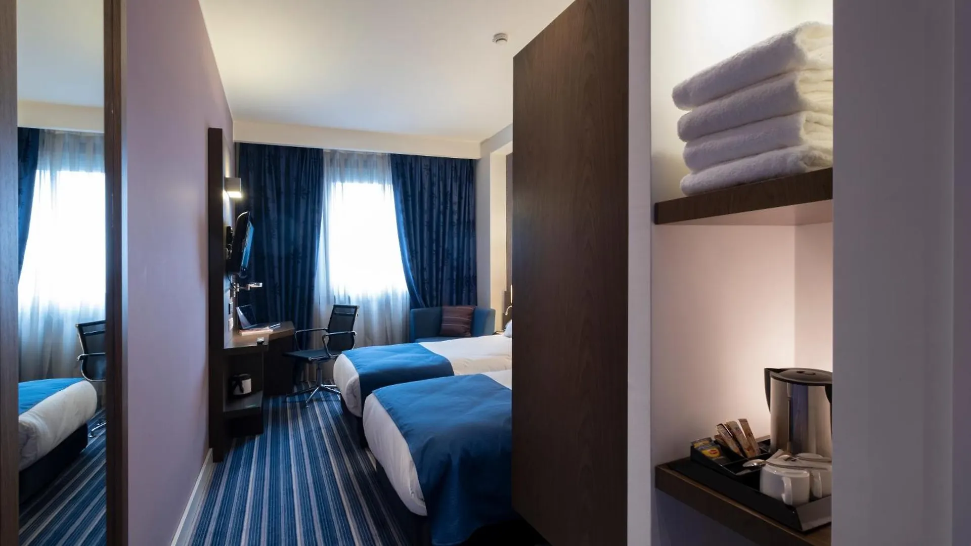 Fez Inn Hotel Стамбул