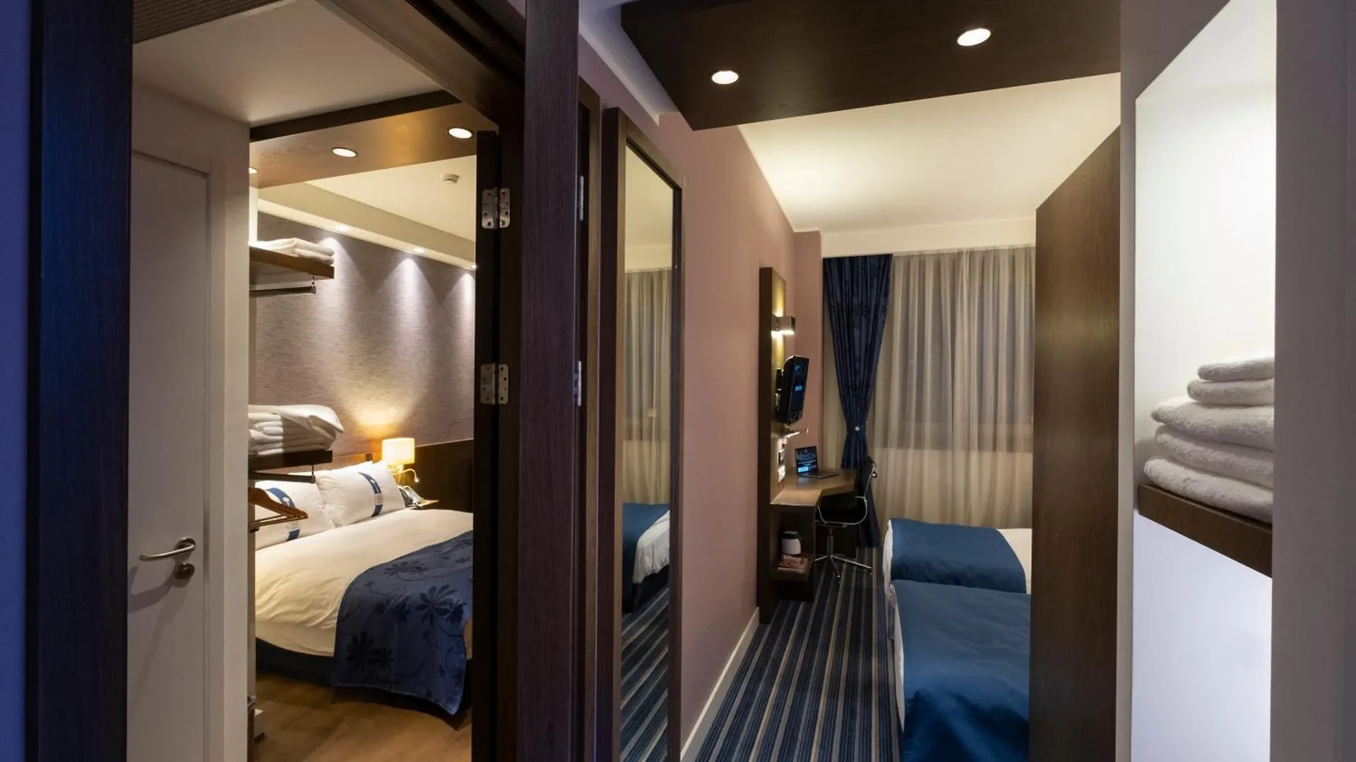 Fez Inn Hotel Стамбул