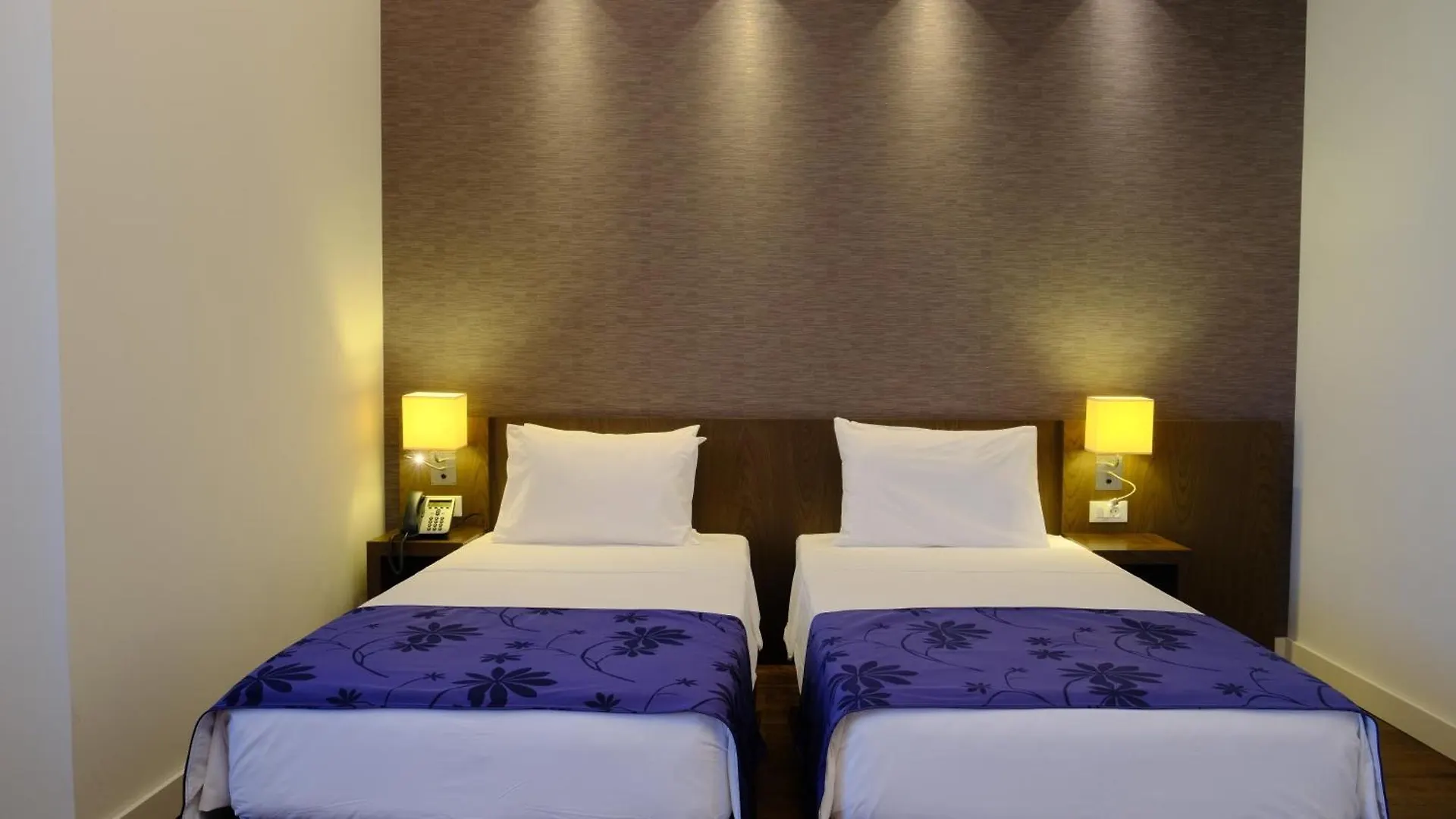 Fez Inn Hotel Стамбул